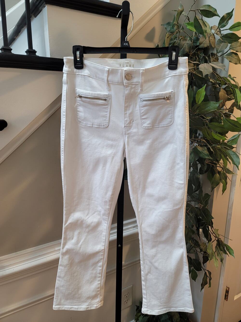 White House Black Market The Flare Crop High-Rise Jeans Women's Size 30 White M